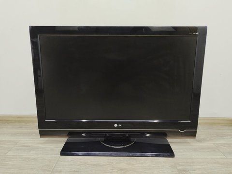 Телевизор 37 LG 37LG7000 LCD Full HD Bluetooth 000036419 фото