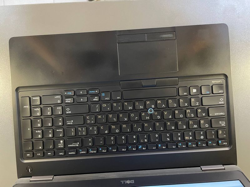 Ноутбук Dell Latitude 5580 15.6 FHD бат 2:15 часа 000049750 фото