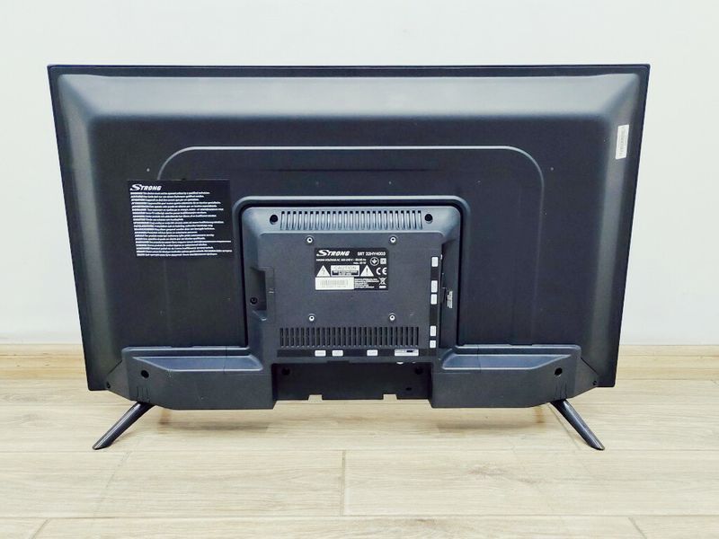 ТБ 32 Strong SRT32HY4003 LED HD 65w sn 014521111601146 000041875 фото