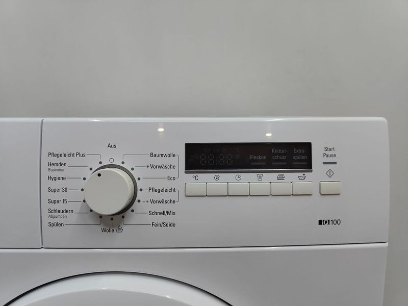 Стиральная машина SIEMENS WM14B220 2300W 6кг sn 9209101980 000051148 фото
