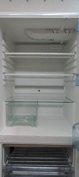 Холодильник Electrolux ERB34257W 150W 188+118л sn 03030087 n619 000052991 фото