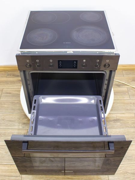 Електродуховка Bosch HEB24D140 02 11400w sn 8902 00104 000021274 фото