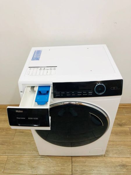Стирально сушильная машина 2в1 Haier HWD80 000045648 фото
