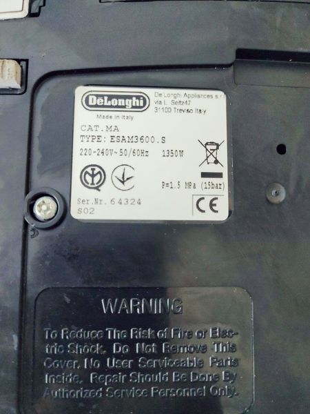 Кавоварка DeLonghi Magnifica Elegance ESAM3600 S 1350w sn 64324 000039898 фото