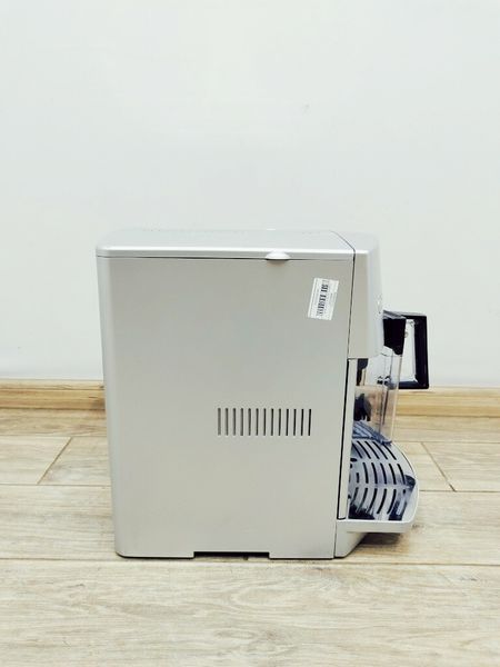 Кавоварка DeLonghi Magnifica Elegance ESAM3600 S 1350w sn 64324 000039898 фото