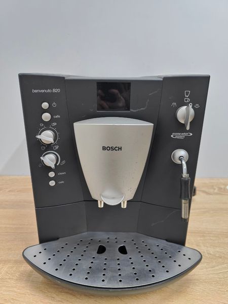 Кофемашина Bosch benvenutto TCA600102 1300W sn FD8402020538 000051203 фото