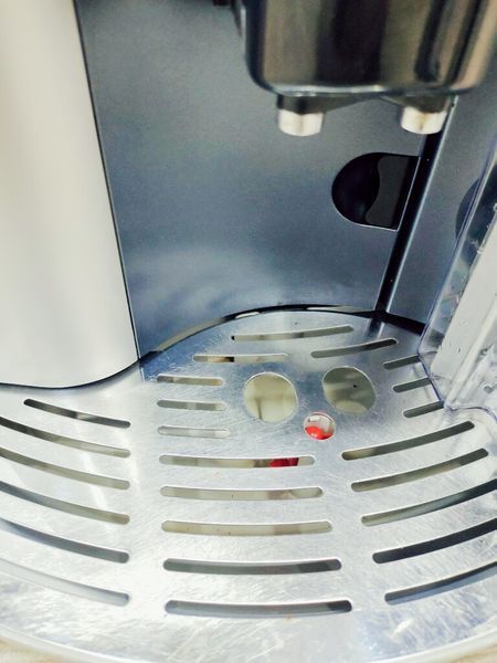 Кавоварка DeLonghi Magnifica Elegance ESAM3600 S 1350w sn 64324 000039898 фото