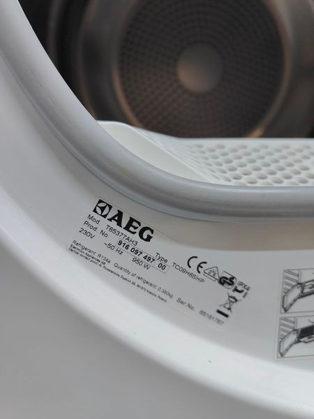 Сушильная машина AEG T65377AH3 950W 7кг sn 65161787 000050438 фото