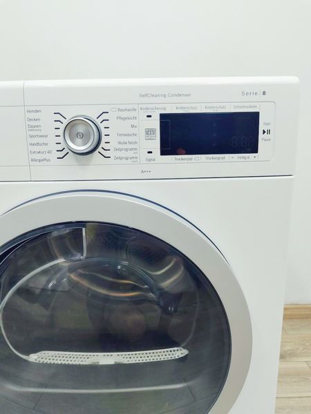 Сушильная машина Bosch Serie8 WTW875W0 04 000039933 фото