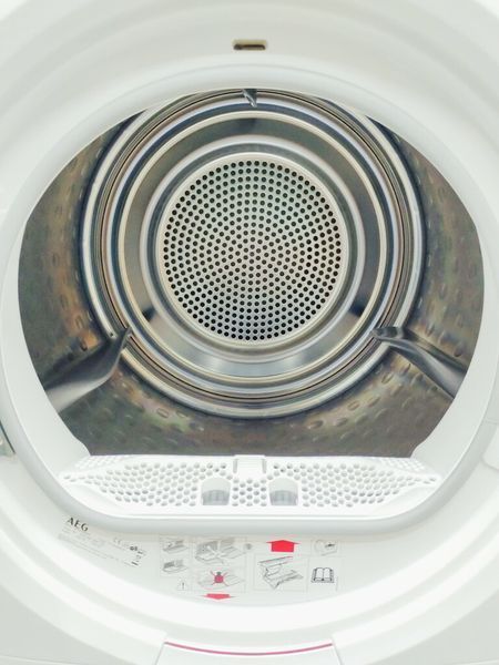 Сушильна машина AEG 8000 Series T8DE86685 700w 8 кг sn 63662327 000041773 фото