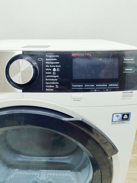 Сушильная машина AEG 8000 Series T8DE76684 000042914 фото