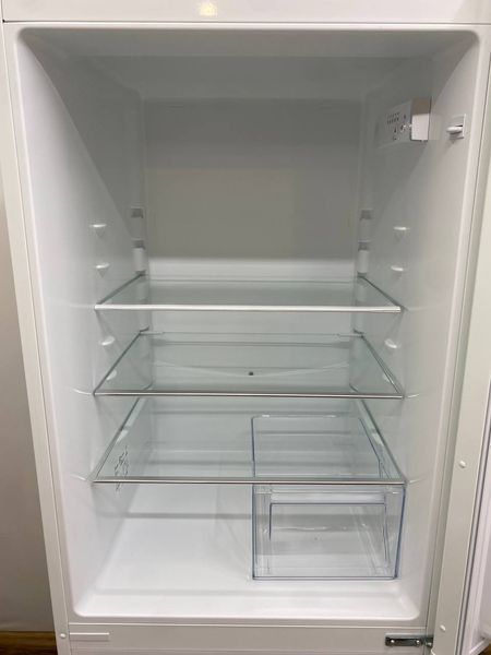 Холодильник двухкамерный Electrolux LNT5NF30W2 216W 194+92л 117W sn 14930046 n 419 000048804 фото
