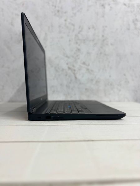 Ноутбук Dell Precision 3530 15 FHD бат до 4 часов 000048849 фото