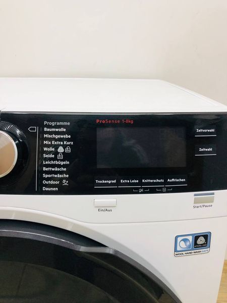 Сушильна машина AEG 8000 Series T8DS86689 700w 8 кг sn 74379728 000043622 фото