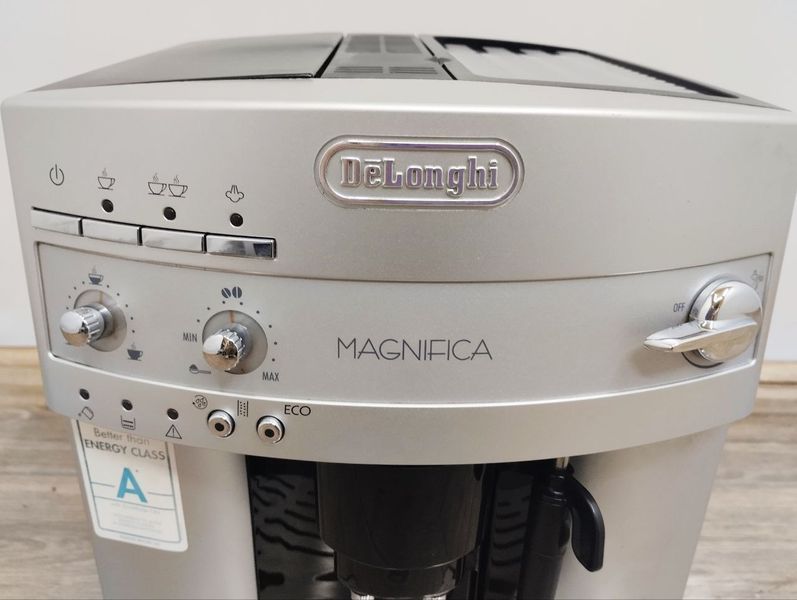 Кавомашина Delonghi Magnifica 000047539 фото