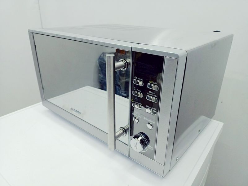 Мікрохвильова піч Alaska MWD2925GC 1400w гриль 1350w sn S029W0457G 000042849 фото
