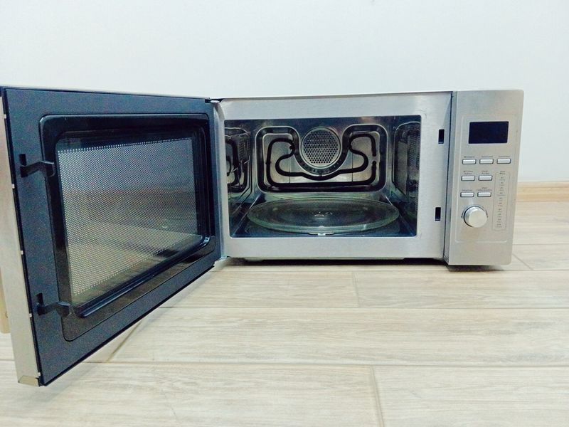 Мікрохвильова піч Clatronic Grill Convection без шильда 000038704 фото