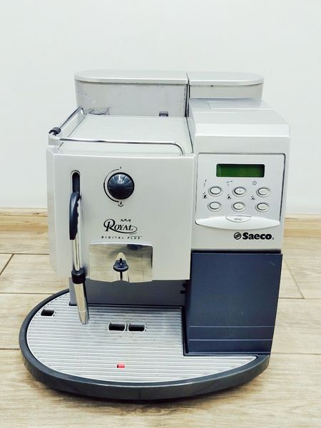 Кавомашина Saeco Royal Digital Plus SUP015RE 1600w sn 9005ROY0583837 000040470 фото