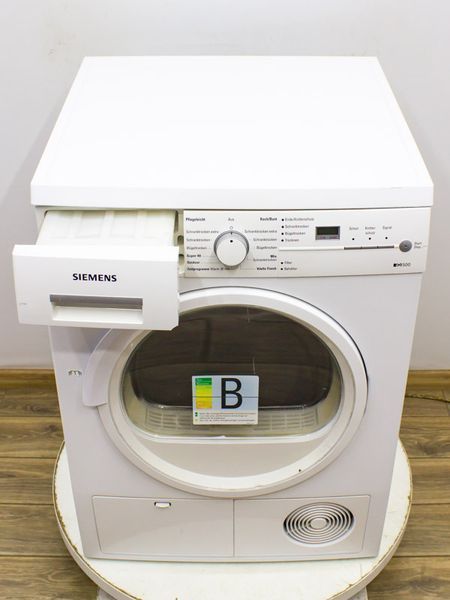 Сушильная машина Siemens IQ500 WT46E305 24 000034594 фото