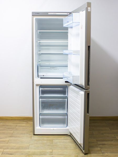 Холодильник двокамерний Bosch KGV33VL30 03 194+94л 90w sn 9201 100798 000032364 фото