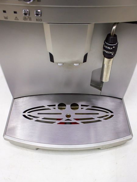 Кавомашина DeLonghi ESAM03 120 S 1450w sn 34621 000028886 фото