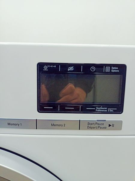 Сушильная машина Siemens IQ800 WT48Y701FG 04 000042918 фото