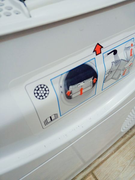 Сушильная машина Siemens IQ800 WT48Y701FG 04 000042918 фото
