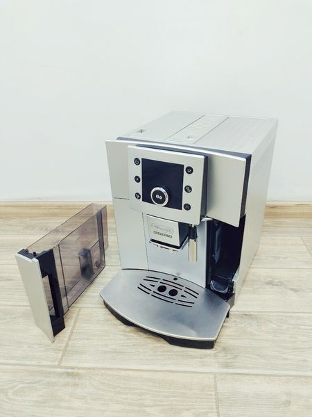 Кофемашина DeLonghi Perfecta ESAM5400 S 000021837 фото
