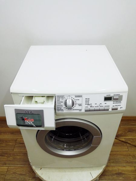 Стиральная машина AEG L74550 000035280 фото