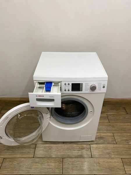 Стиральная машина Bosch WAQ284G1 2400W sn 940800314 000049007 фото