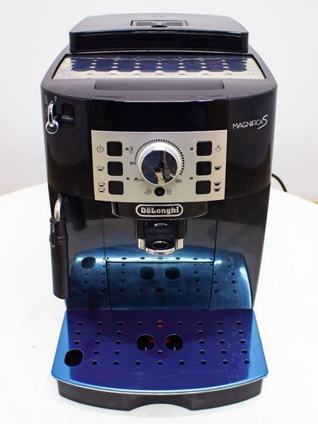 Кофемашина DeLonghi ECAM22 110 B 000031832 фото