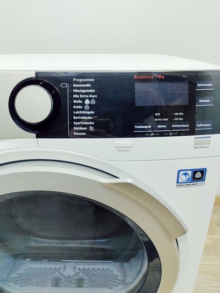 Сушильна машина AEG 8000 Series T8DE76587 900w 8 кг sn 72391200 000041772 фото