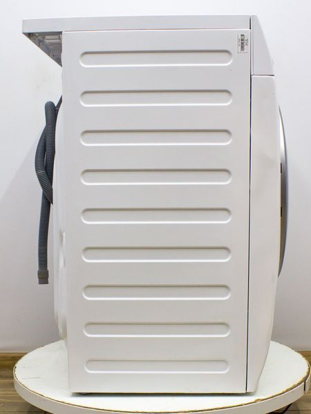 Стиральная машина AEG L6FBA68 000031788 фото