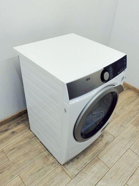 Сушильна машина AEG 8000 Series T8DE76587 900w 8 кг sn 72391200 000041772 фото
