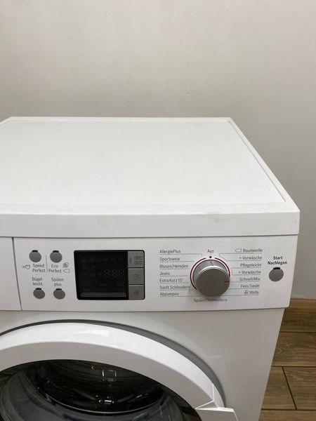 Стиральная машина Bosch WAQ284G1 2400W sn 940800314 000049007 фото