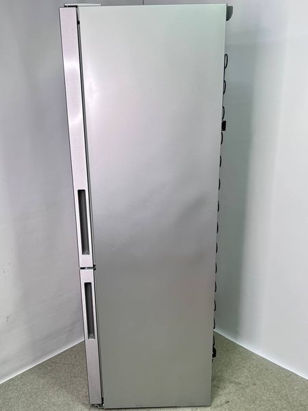 Холодильник двухкамерный Miele KFN 28132 D 000039514 фото