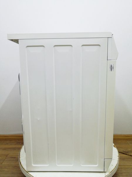 Стиральная машина AEG L74550 000035280 фото