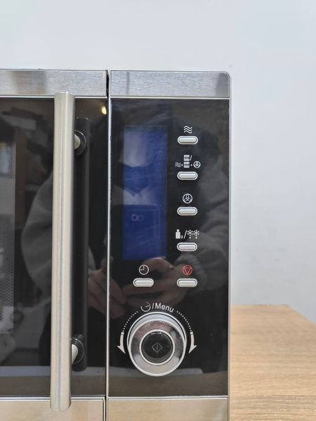 Микроволновая печь +гриль STUDIO MD 15501 1500W sn 20366 14 000052296 фото