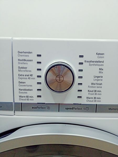 Сушильная машина Siemens IQ800 WT48Y701FG 04 000042918 фото