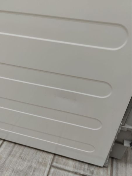 Сушильная машина AEG T5 5IH 6 кг 900W sn 33736210 000046301 фото
