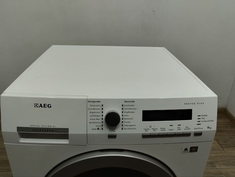 Сушильная машина AEG T5 5IH 6 кг 900W sn 33736210 000046301 фото