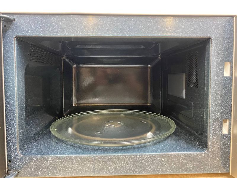 Микроволновая печь Samsung MS23F301EAS 1150W sn J74Z7WRF300248E 000048493 фото