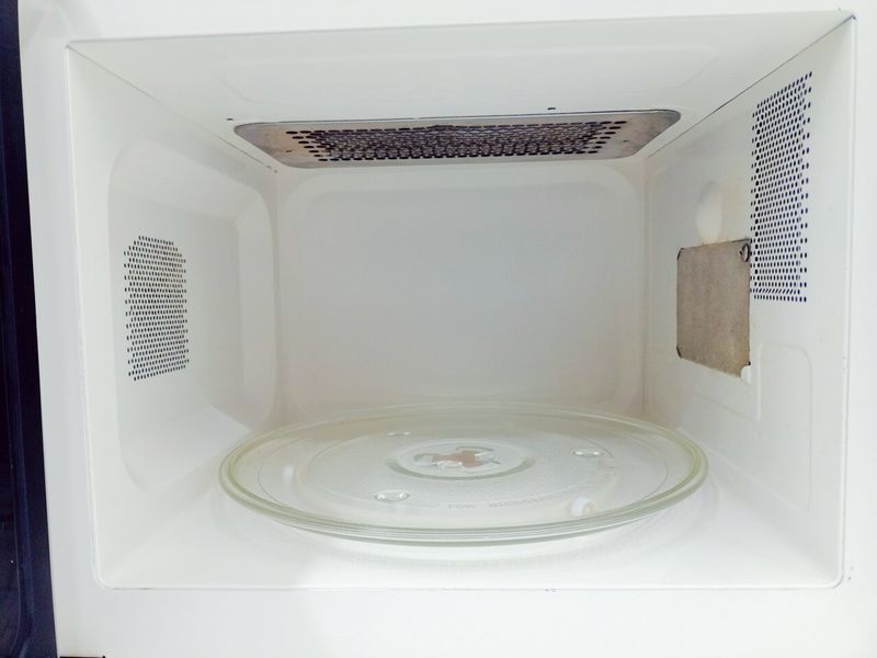 Мікрохвильова піч Severin MW 9712 1200w гриль 1000w sn S025W06091166 000042850 фото