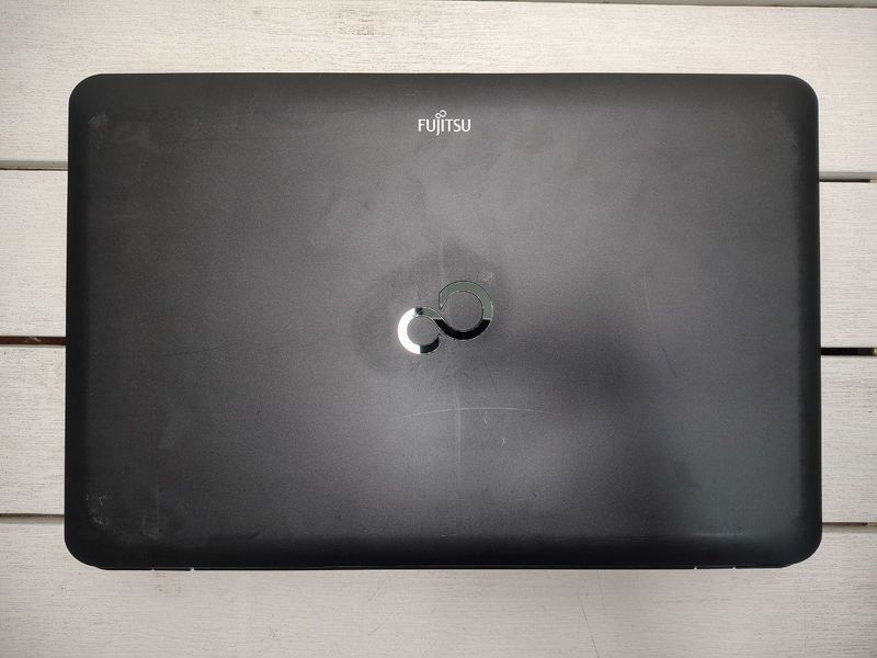 Ноутбук FUJITSU LIFEBOOK A512 15.6 HD бат до 3 часов 000052545 фото