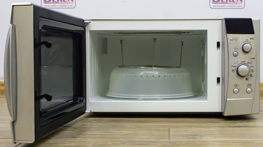 Микроволновая печь LG MG 4334BT 02 000016576 фото