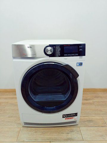Сушильна машина AEG 8000 Series T8DS86689 700w 8 кг sn 74958512 000042913 фото
