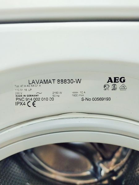 Стиральная машина AEG Lavamat 88830 W 000037124 фото