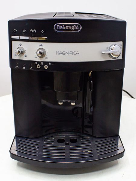 Кавомашина DeLongh EAM3000 B 1150w sn 51713 000031315 фото