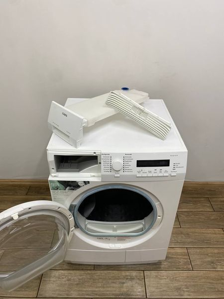 Сушильна машина AEG Е76288AC 2800W 9 кг sn 10653363 000049139 фото
