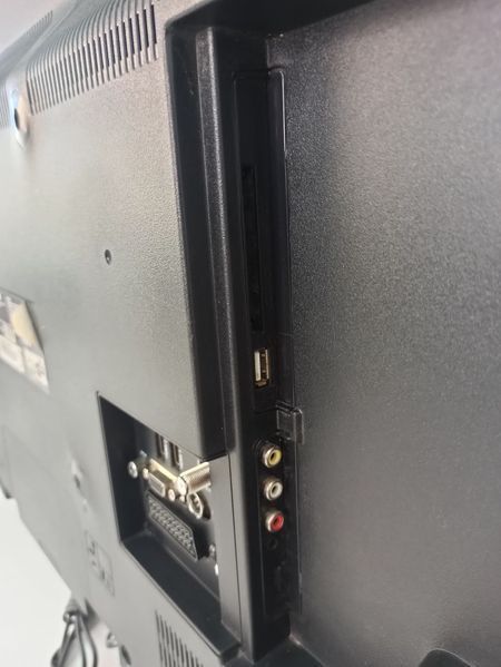 ТБ 40 Medion MD31063 75w LCD sn 7487222500500 000041406 фото